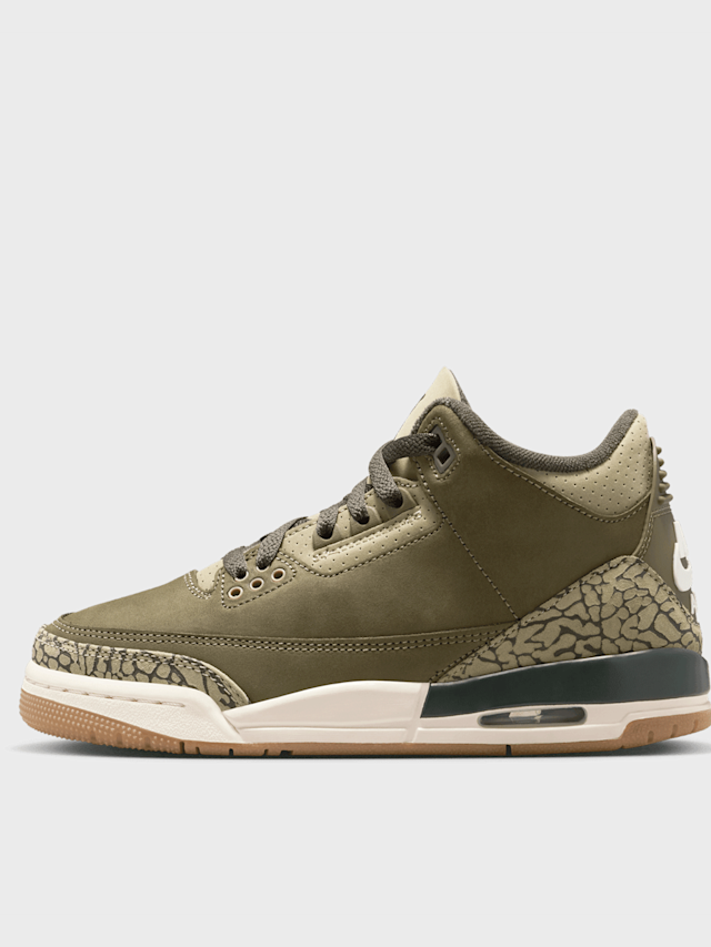 Jordan, Air Jordan 3 Retro "Family Affair" (GS), green, Image 1 of 9